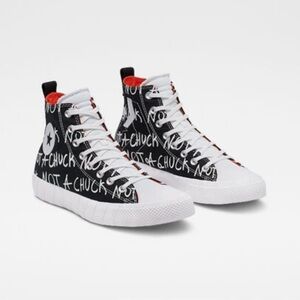 Converse UNTITLED High Top Shoe Black White Bold
Mandarin 166502C